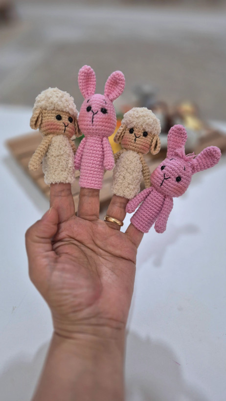 عروسک بافتنی مدل عروسک انگشتی طرح خرگوش
